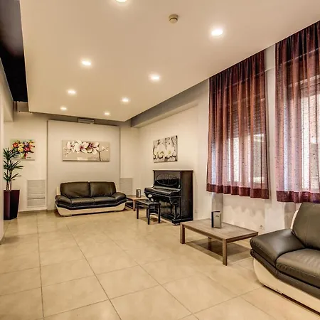 Domus Urbis מלון 2*