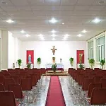 Domus Urbis فندق 2*