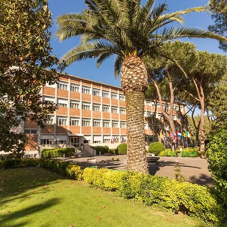 Domus Urbis Hotel 2*
